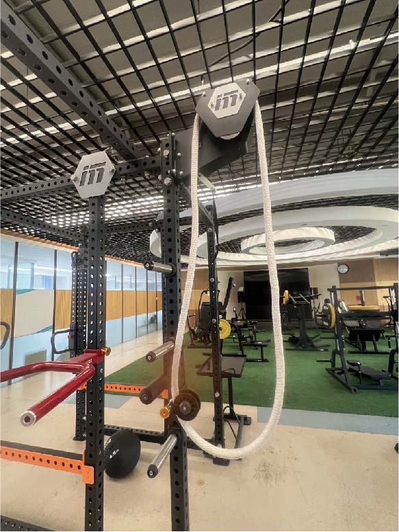 健身房攀爬圓繩