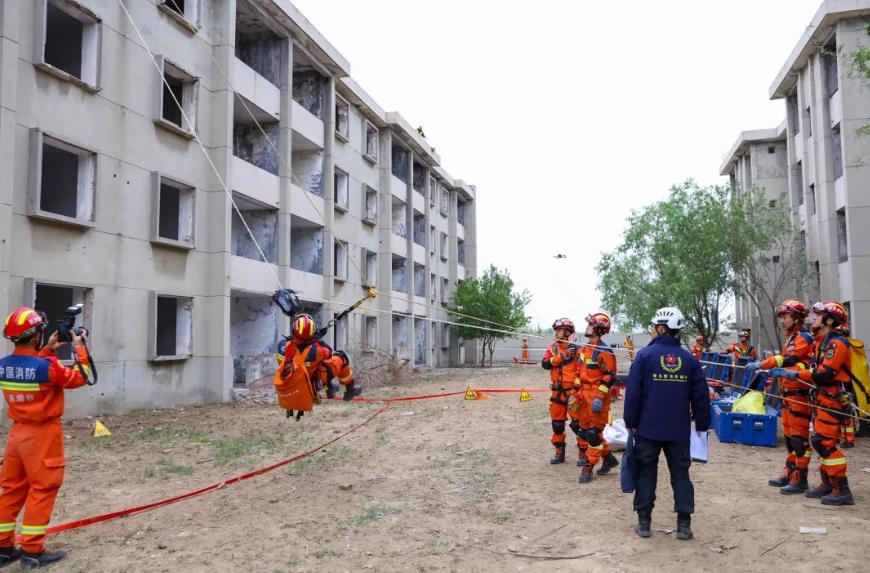 使命召喚·齊魯?shù)Z劍2025”地震災(zāi)害救援跨區(qū)域?qū)崙?zhàn)拉動演練